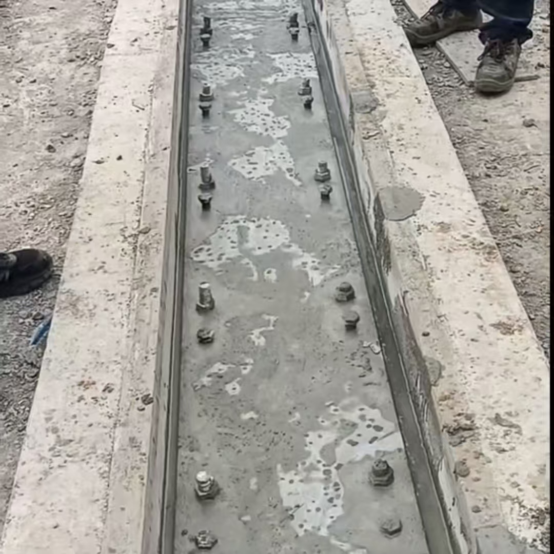 法库港口码头起重机龙门吊重型机械设备稳固用早强快凝轨道胶泥